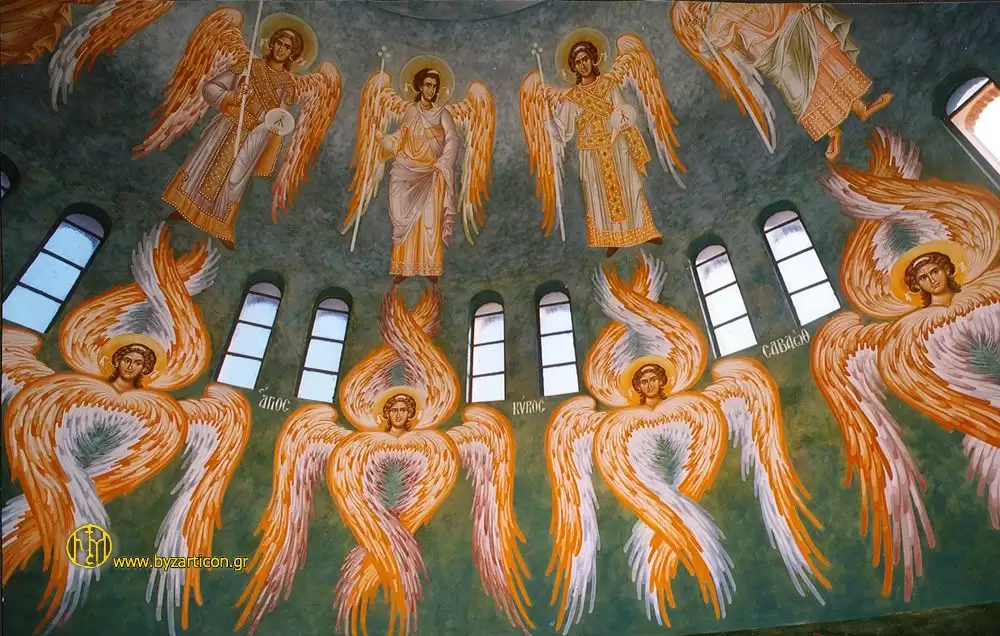 ANGELS SURROUNDING JESUS CHRIST PANTOKRATOR